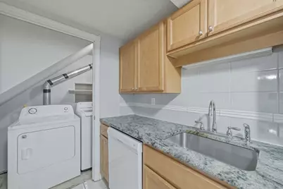 1 Salem Street #B2, Wakefield, MA 01880 - Photo 9