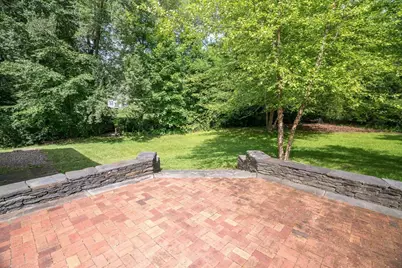 167 Rolling Ridge Rd, Amherst, MA 01002 - Photo 9