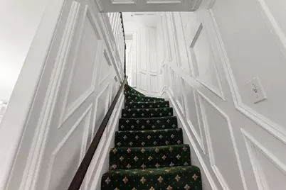 121 Pinckney St, Boston, MA 02114 - Photo 17