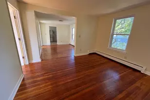 11 Union St, Easthampton, MA 01027 - Photo 7