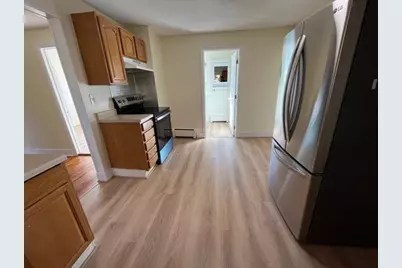 11 Union St #2, Easthampton, MA 01027 - Photo 3