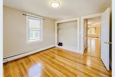 19 Town Hill St #2, Quincy, MA 02169 - Photo 9