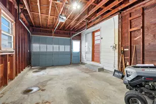 62 Bridge St, Hatfield, MA 01038 - Photo 23