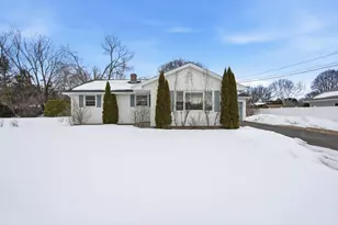 62 Bridge St, Hatfield, MA 01038 - Photo 3