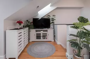 80 Bunker Hill St, Boston, MA 02129 - Photo 13