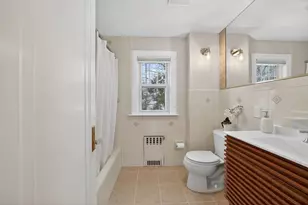 124 Floral Ave, Malden, MA 02148 - Photo 17