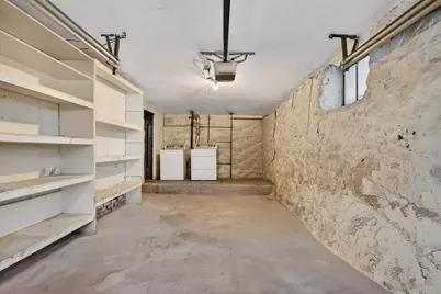 124 Floral Avenue, Malden, MA 02148 - Photo 35