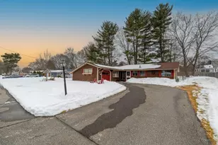 14 Grove St, Danvers, MA 01923 - Photo 17