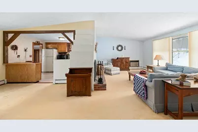 14 Grove St, Danvers, MA 01923 - Photo 3