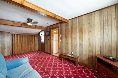 14 Grove St, Danvers, MA 01923 - Photo 9