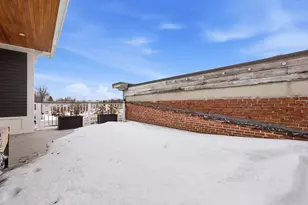 44 Maple St, Danvers, MA 01923 - Photo 17