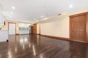 44 Maple St, Danvers, MA 01923 - Photo 9