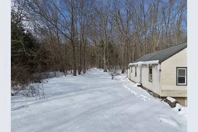 72 NW Schoolhouse Rd, Dudley, MA 01571 - Photo 31