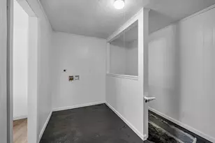 72 NW Schoolhouse Rd, Dudley, MA 01571 - Photo 17