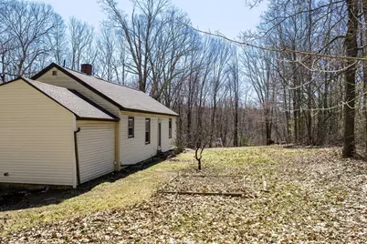 72 NW Schoolhouse Rd, Dudley, MA 01571 - Photo 33