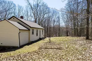 72 NW Schoolhouse Rd, Dudley, MA 01571 - Photo 33