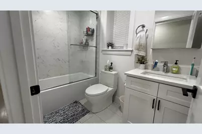 4 7 Englewood Ave, Boston, MA 02135 - Photo 17