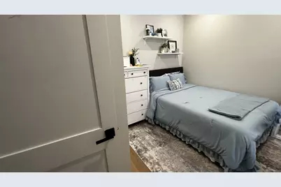 4 7 Englewood Ave, Boston, MA 02135 - Photo 7