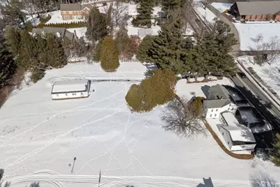 87 Landham Rd, Sudbury, MA 01776 - Photo 3