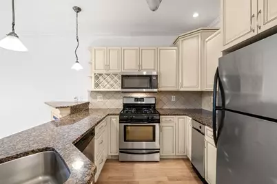 102 Boston St #1, Boston, MA 02125 - Photo 11