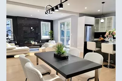 29 Parsons St, Newton, MA 02460 - Photo 5