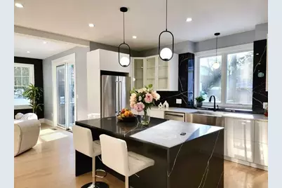 29 Parsons St, Newton, MA 02460 - Photo 7