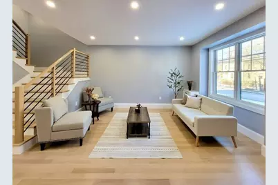 29 Parsons St, Newton, MA 02460 - Photo 9