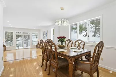 921 Sherwood Forest Ln #921, Saugus, MA 01906 - Photo 9