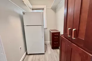 129 Redlands Rd, Boston, MA 02132 - Photo 5