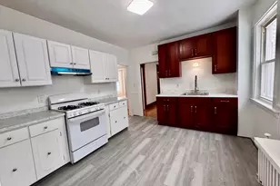 129 Redlands Rd, Boston, MA 02132 - Photo 3