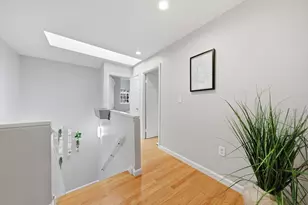 81 Glen Rd, Brookline, MA 02445 - Photo 15