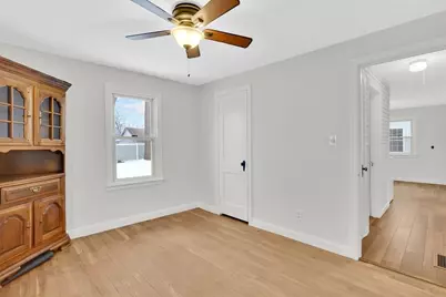 33 Drexel St, Springfield, MA 01104 - Photo 15