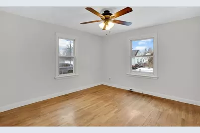 33 Drexel St, Springfield, MA 01104 - Photo 13