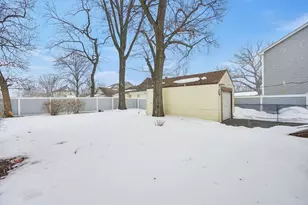 33 Drexel St, Springfield, MA 01104 - Photo 31