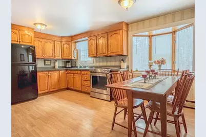 132 Poplar Street, Greenfield, MA 01301 - Photo 7