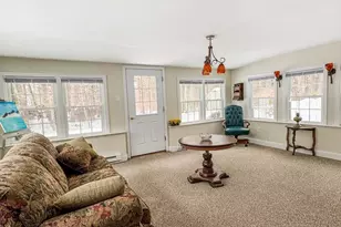 132 Poplar St, Greenfield, MA 01301 - Photo 33