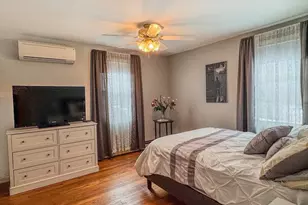 132 Poplar St, Greenfield, MA 01301 - Photo 9