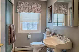 132 Poplar St, Greenfield, MA 01301 - Photo 11