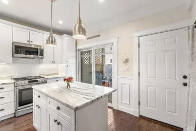 9 O St. #1, Boston, MA 02127 - Photo 3