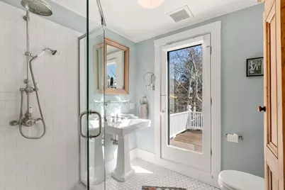 178 Central Street, Somerville, MA 02145 - Photo 21