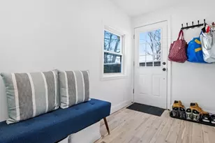 29 Commonwealth Rd, Watertown, MA 02472 - Photo 15