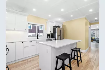 29 Commonwealth Rd #1, Watertown, MA 02472 - Photo 5