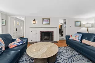 5 Cobblers Ln, Ipswich, MA 01938 - Photo 5