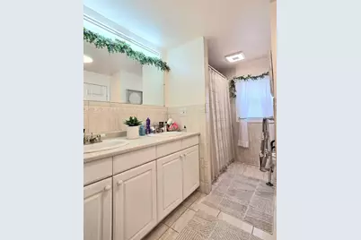 45 Birchwood Ter, Dartmouth, MA 02747 - Photo 15