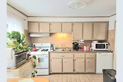 45 Birchwood Ter, Dartmouth, MA 02747 - Photo 11