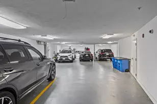 112 W 9th St, Boston, MA 02127 - Photo 21