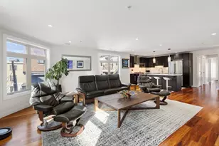 112 W 9th St, Boston, MA 02127 - Photo 5