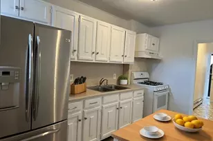 139 London St, Boston, MA 02128 - Photo 5