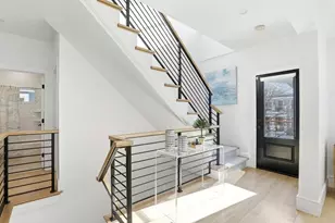 39 Verndale St, Brookline, MA 02446 - Photo 17