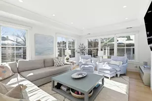 39 Verndale St, Brookline, MA 02446 - Photo 5